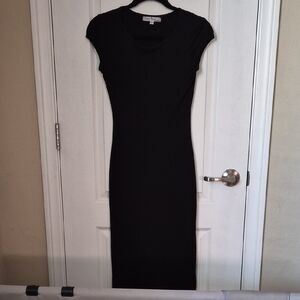 Velvet Torch Classic Black Midi Dress